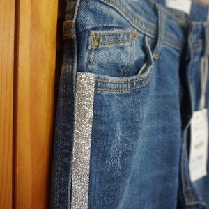 ZARA Mid Rise Skinny Jeans